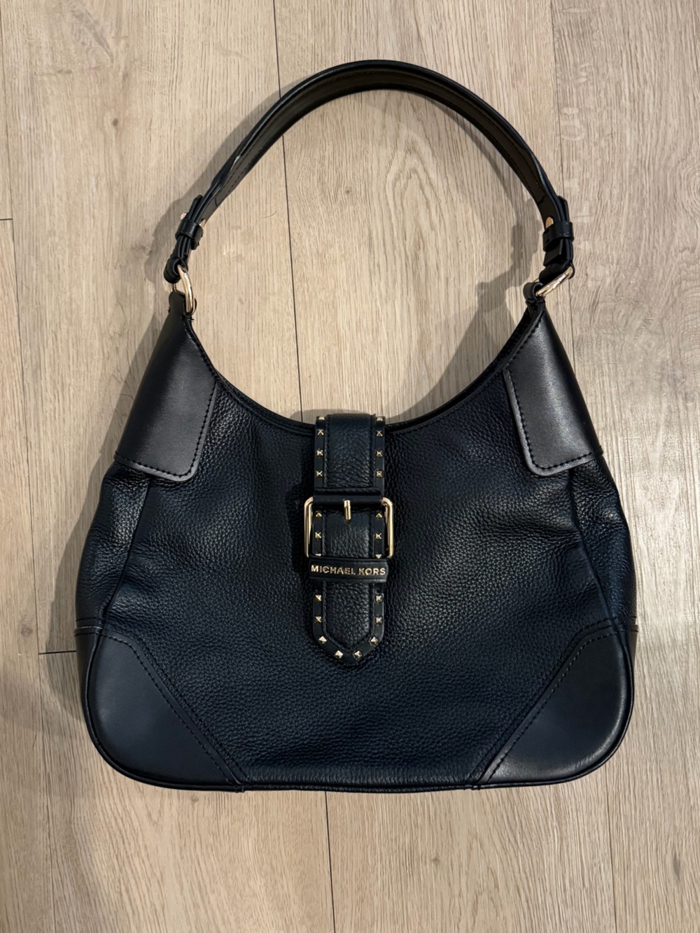 Vintage Michael Kors Lillian Black Pebbled Leather Hobo Shoulder Bag - Gold Stud